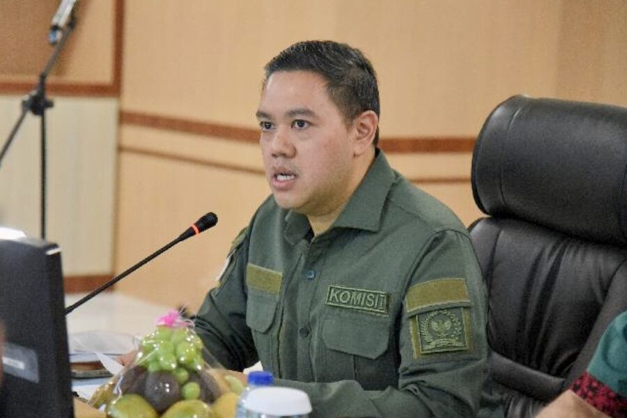 Dave A Fikarno Laksono Dave A Fikarno Laksono