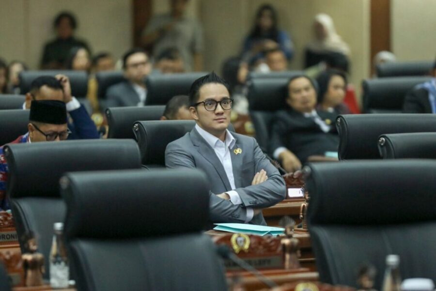 95a44a18-3e60-44a7-8c67-e7e901394a0e