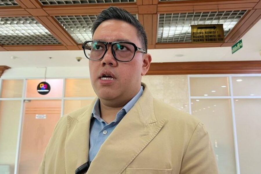 Dave Laksono Dave Laksono