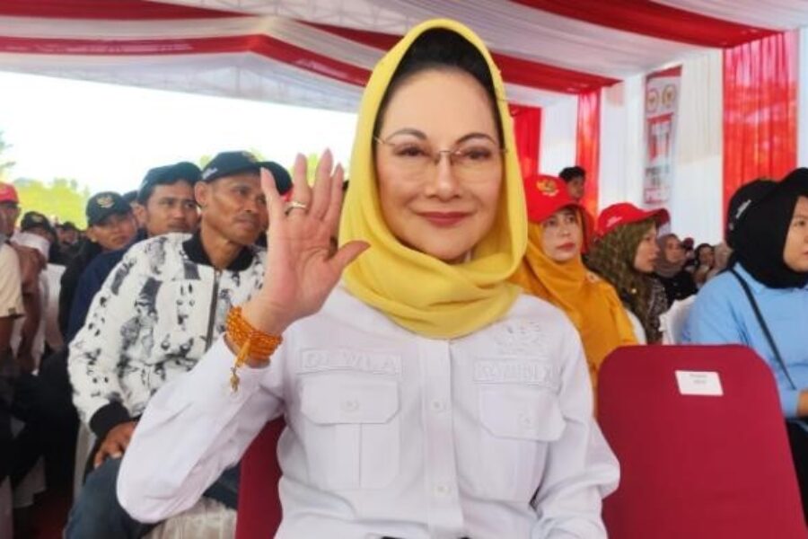 dewi asmara dewi asmara